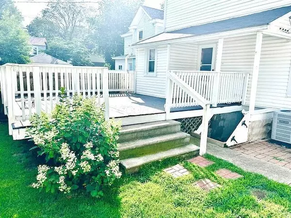 Newark, OH 43055,15 Charles Street