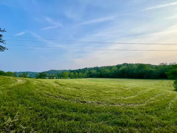 21421 Griffith Road, Logan, OH 43138