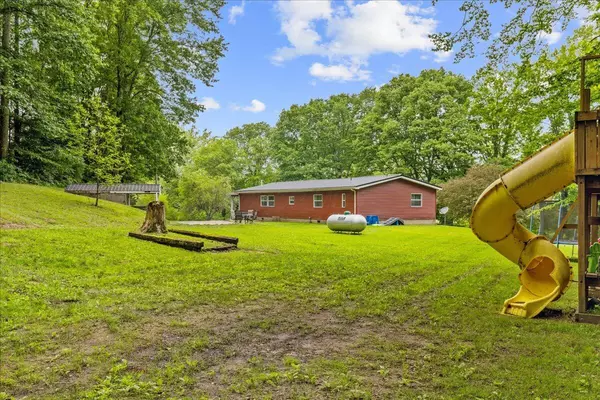 Sugar Grove, OH 43155,5895 Swartz Mill Road