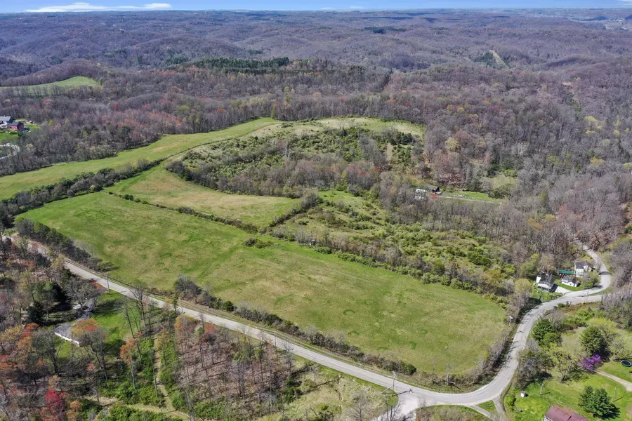10643 Opossum Hollow Road, Rockbridge, OH 43149