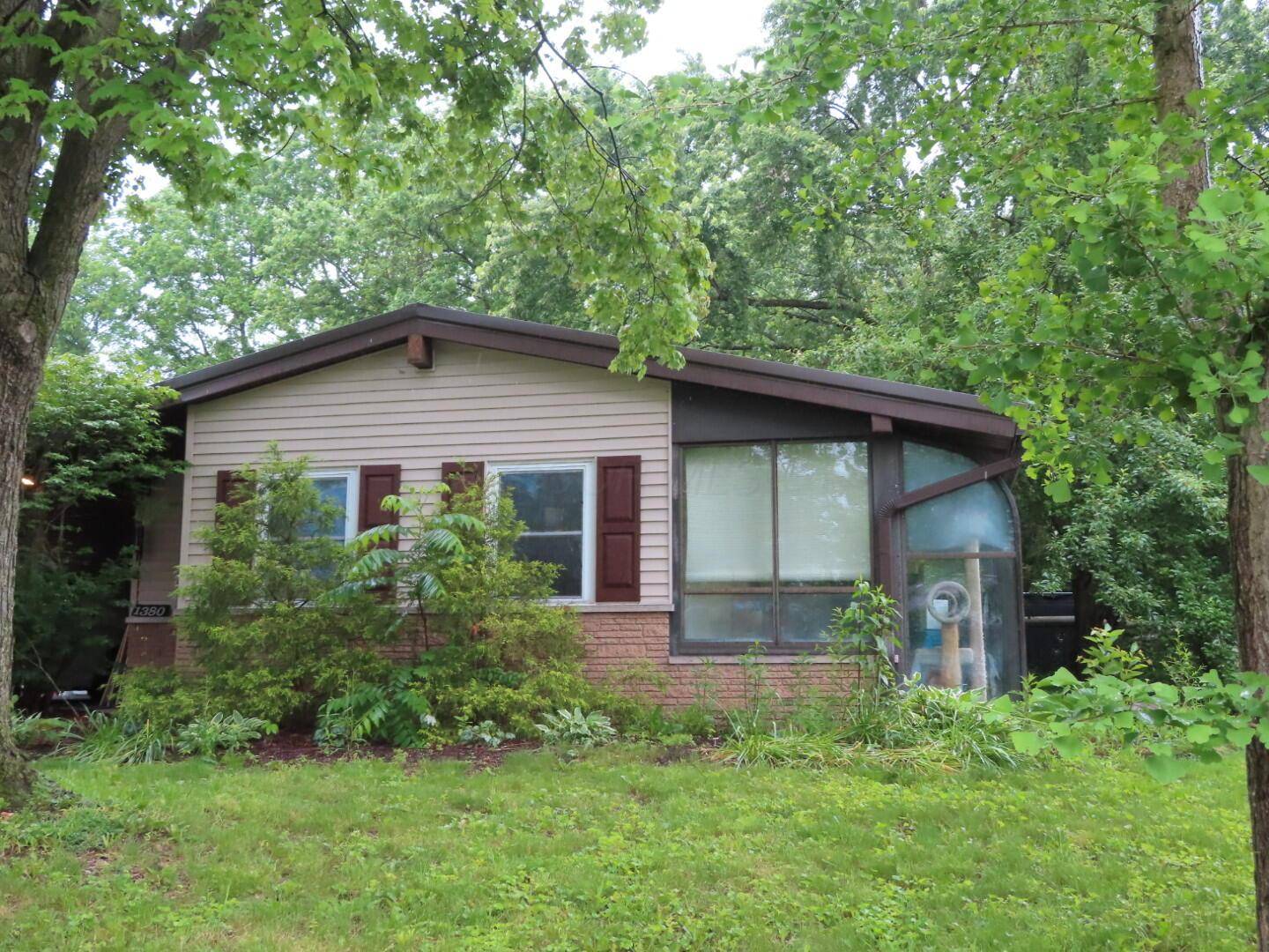 1380 Gertrude Drive, Columbus, OH 43227
