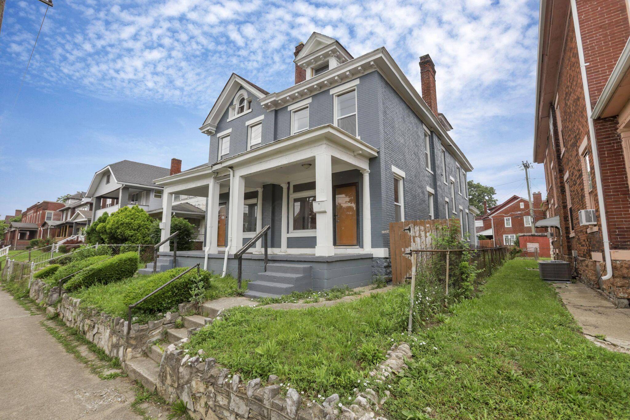 Columbus, OH 43205,11861188 E Livingston Avenue #1186