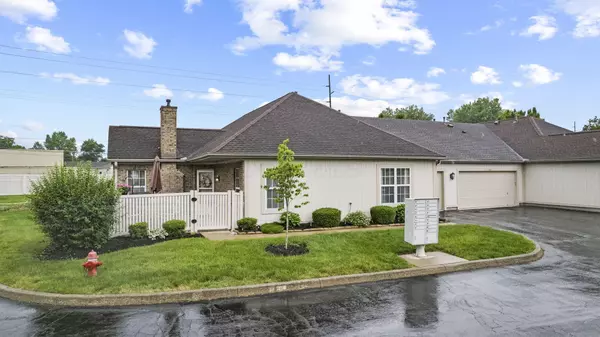 305 Pointe Place #12, Westerville, OH 43082