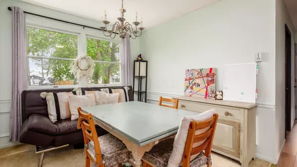 Frazeysburg, OH 43822,71 W 5th Street