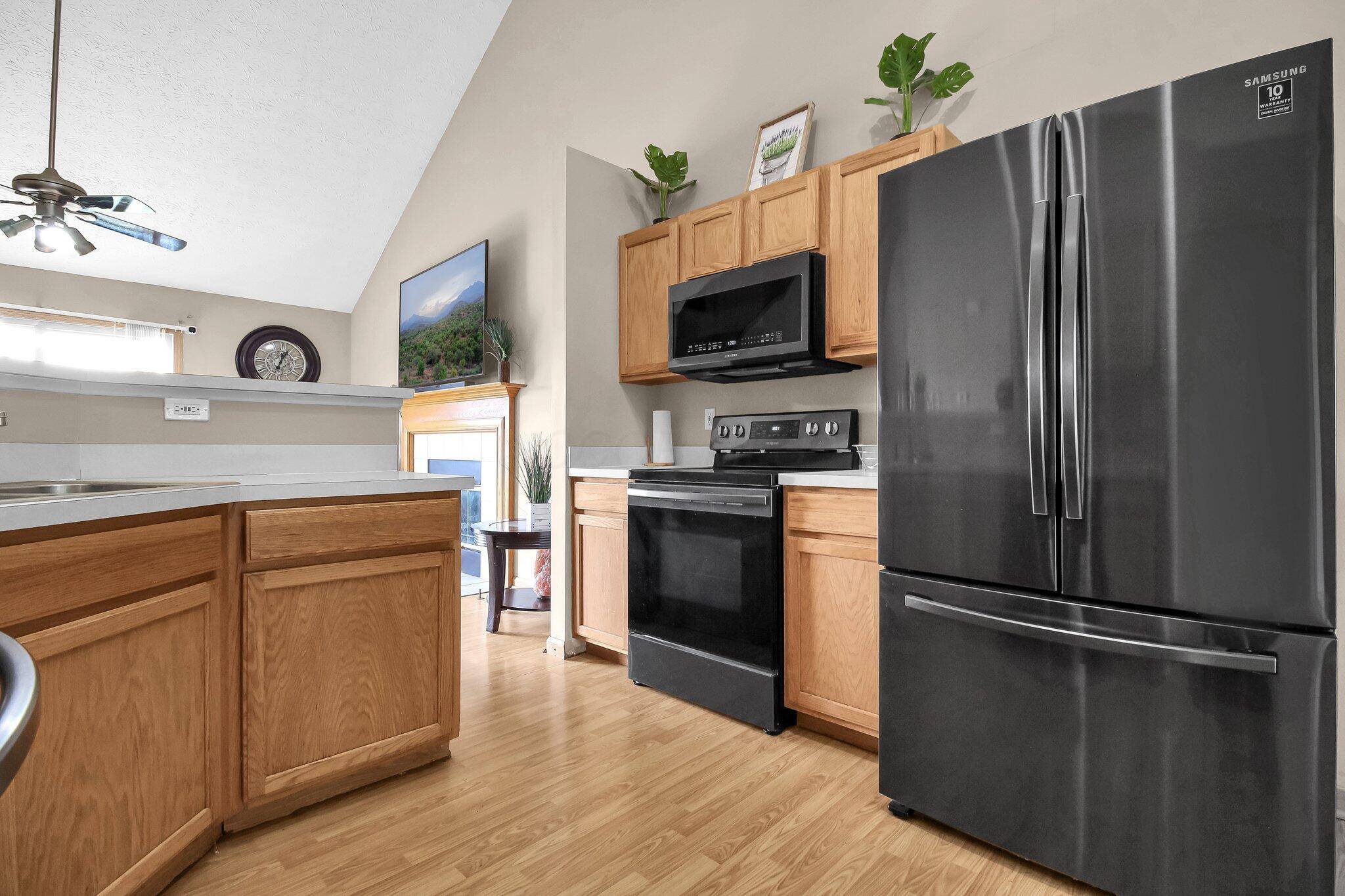 Reynoldsburg, OH 43068,9235 Ridgeline Drive