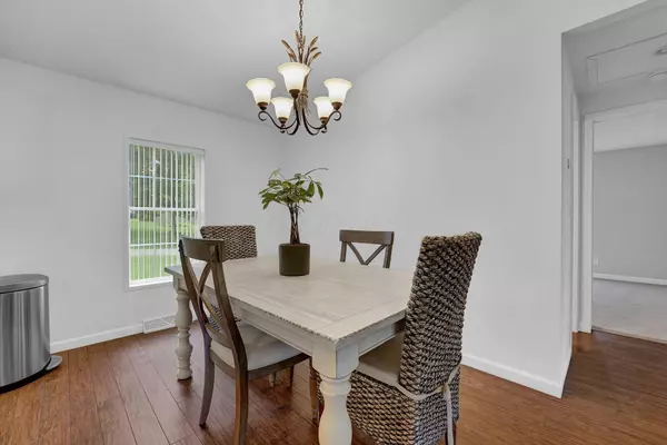 Powell, OH 43065,200 W Reindeer Drive