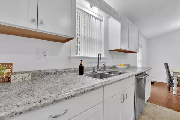 Powell, OH 43065,200 W Reindeer Drive