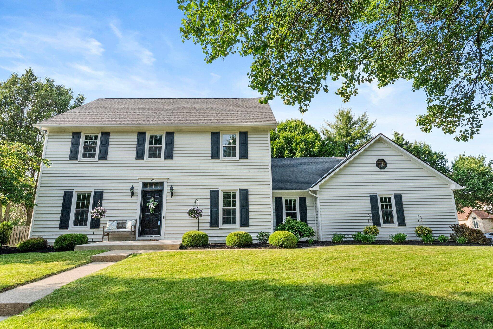 260 Ridge Side Drive, Powell, OH 43065