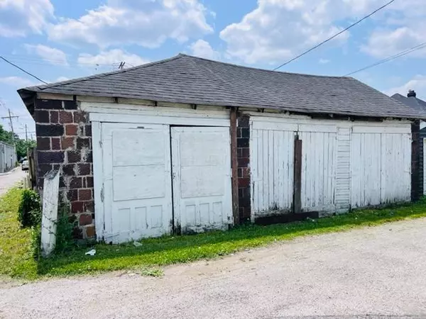 Columbus, OH 43207,420 Jenkins Avenue