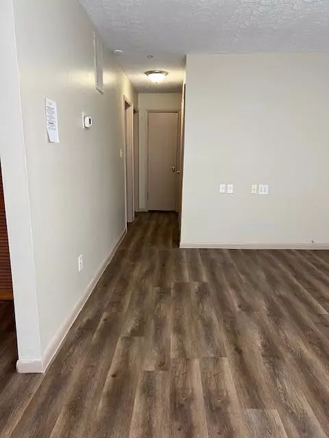 Columbus, OH 43204,885887 Derrer Road