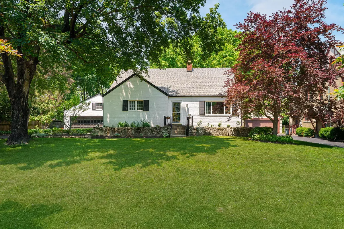 Columbus, OH 43212,1660 Ridgeway Place