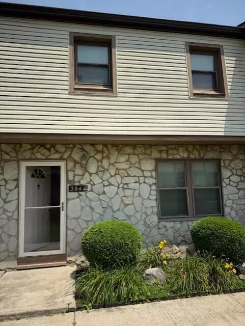 3841 Queen Anne Place #A29, Grove City, OH 43123