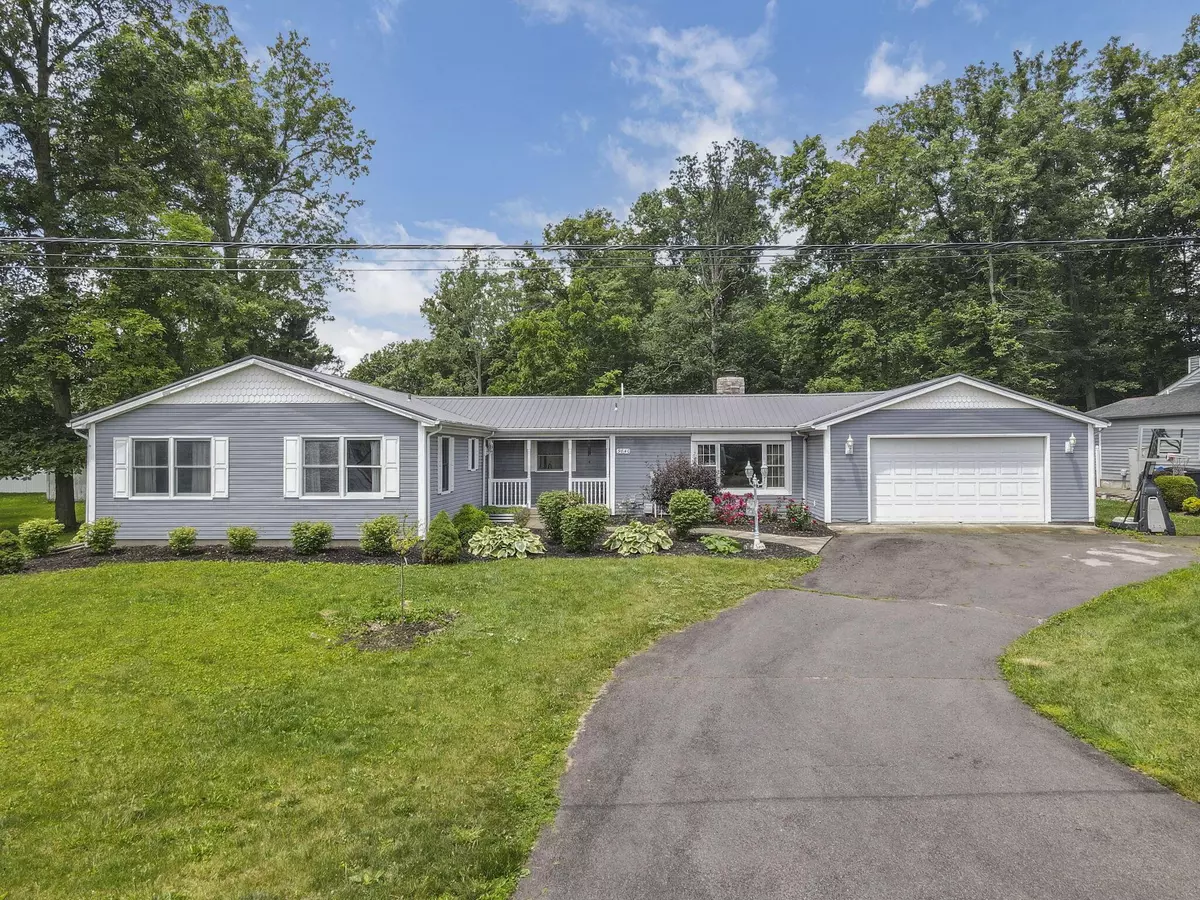 Huntsville, OH 43324,9840 Buckeye Drive