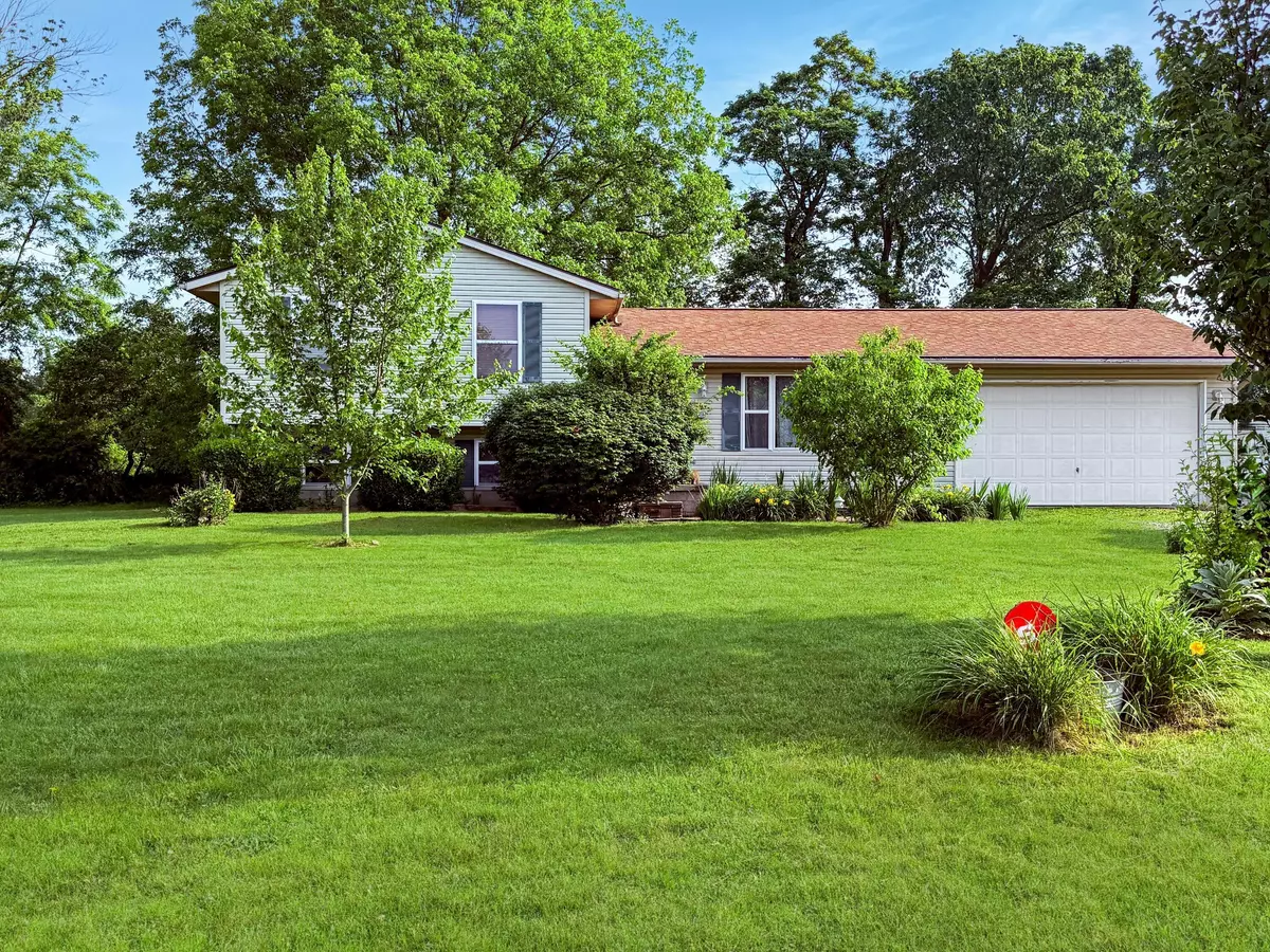 Somerset, OH 43783,4890 Township Road 138