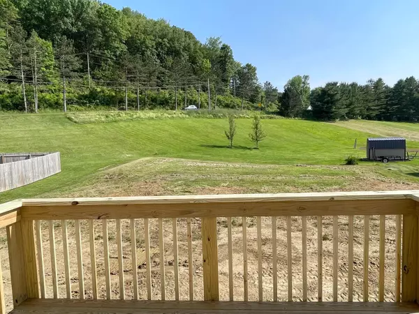 Logan, OH 43138,32347 Redbud Lane