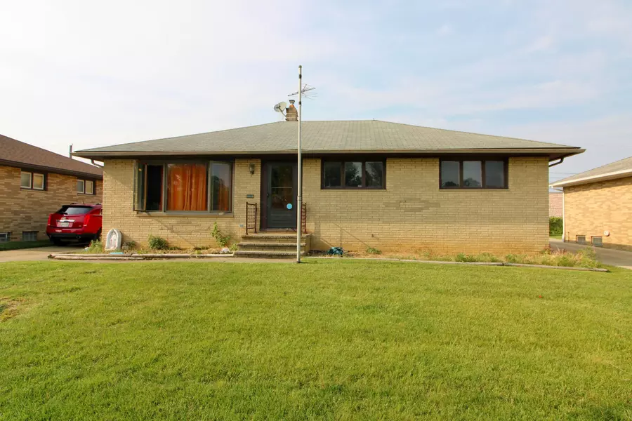 9632 Melody Lane, Cleveland, OH 44144