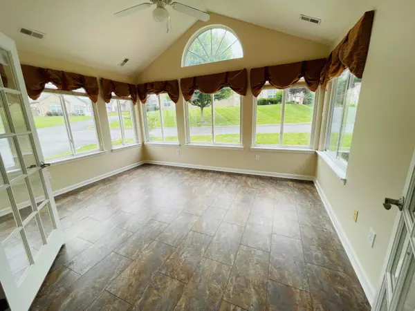 Mount Vernon, OH 43050,117 Colonial Woods Drive