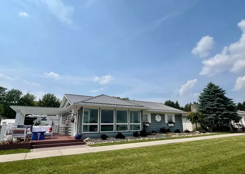 13474 W Bank Drive, Millersport, OH 43046