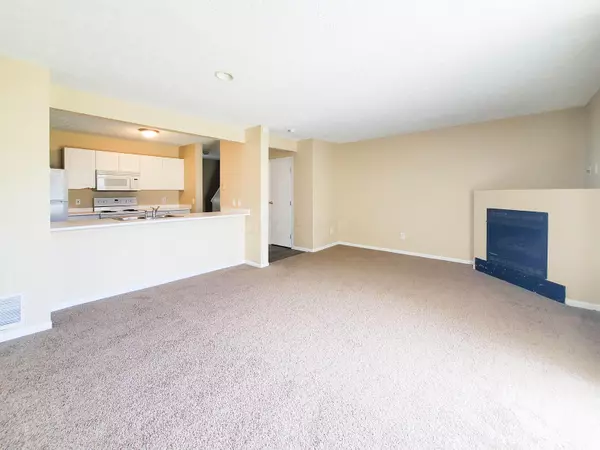 Canal Winchester, OH 43110,6149 Georges Park Drive #9E