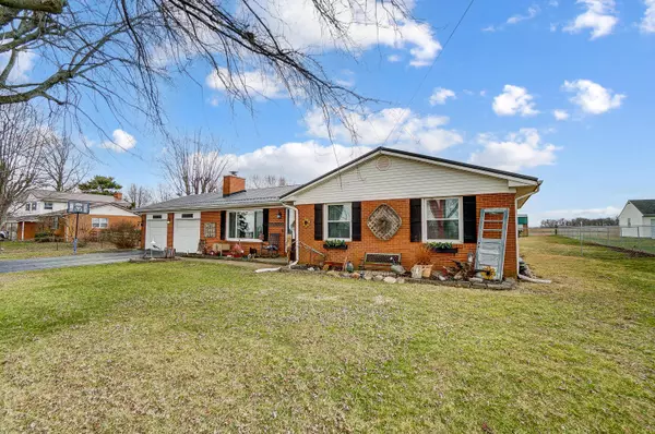 New Holland, OH 43145,1849 Old Springfield Road