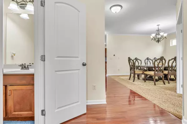 Powell, OH 43065,8062 Millway Loop