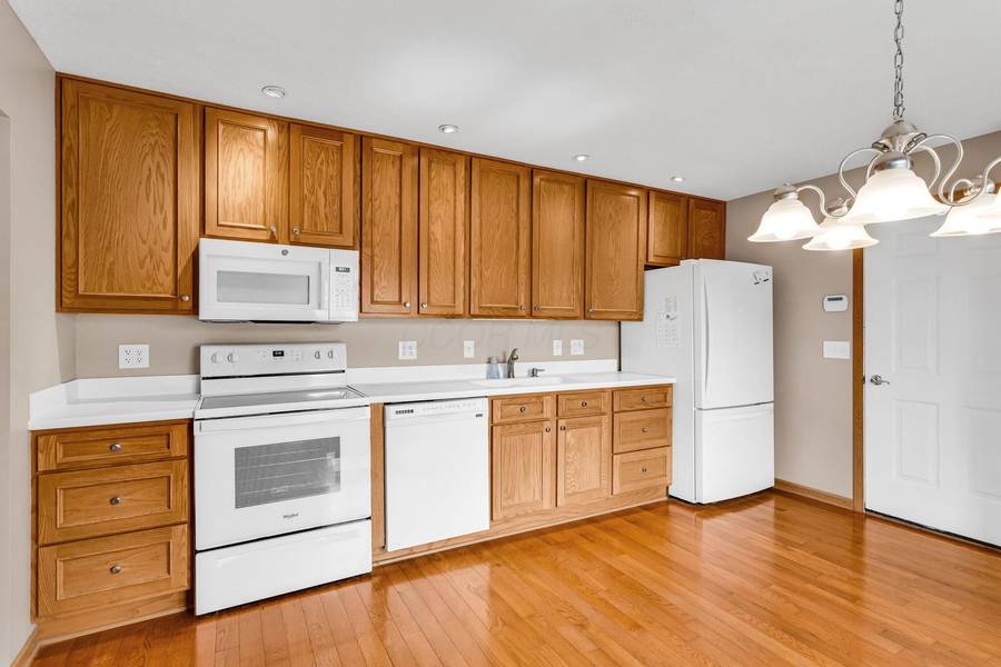 159 Hathaway Road, West Jefferson, OH 43162