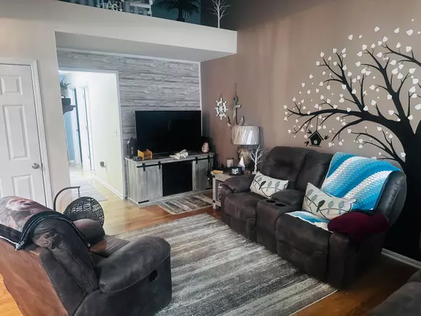 Ashville, OH 43103,709 Kildow Court