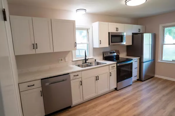 Columbus, OH 43211,1326 E 19th Avenue