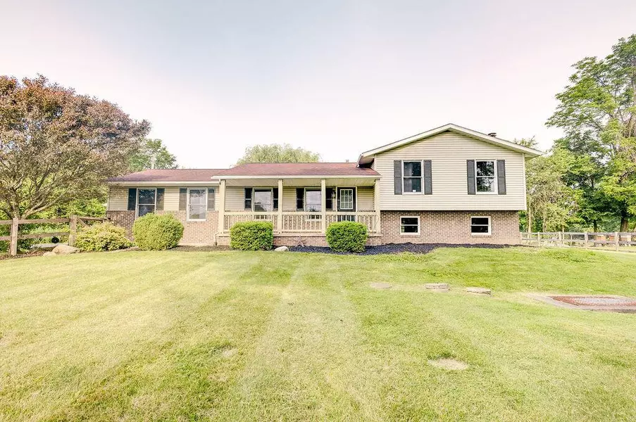 4983 Hall Road, Centerburg, OH 43011