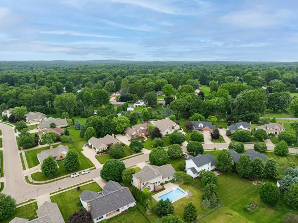 North Canton, OH 44720,1948 Wendover Circle