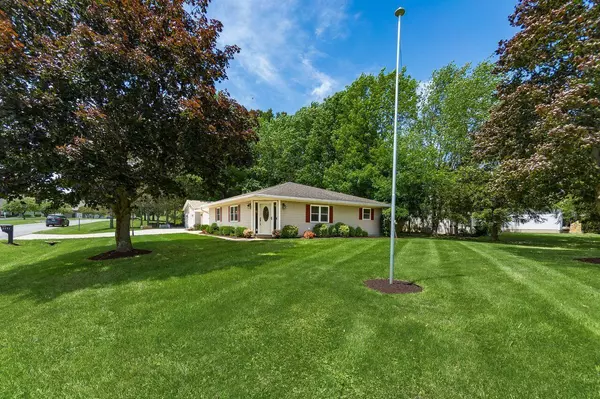 2591 Apple Valley Drive, Howard, OH 43028