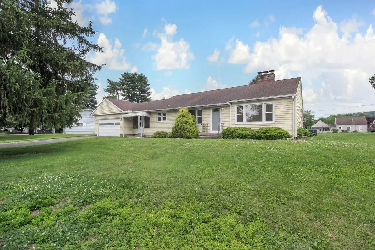 Heath, OH 43056,824 Colonial Drive