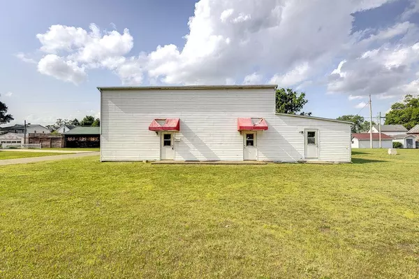 307 Maplewood Avenue, Mount Vernon, OH 43050