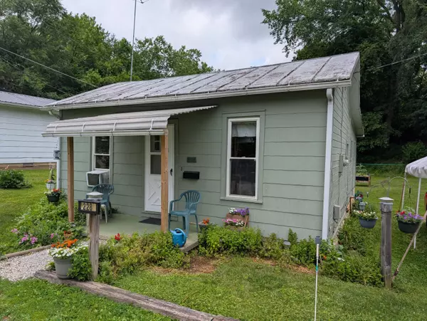 228 W Elm Street, Mount Gilead, OH 43338