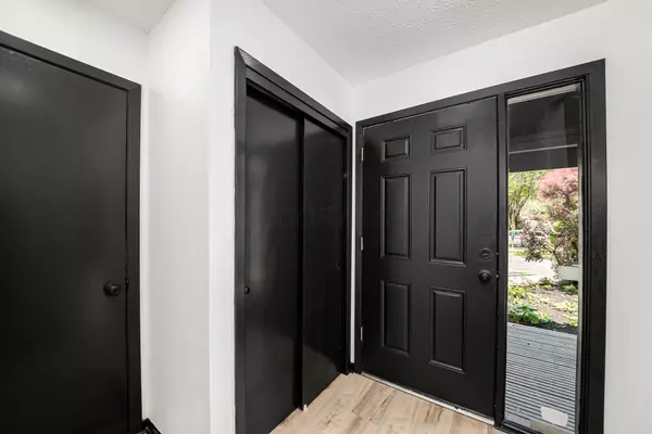 Columbus, OH 43221,3475 Rochfort Bridge Drive