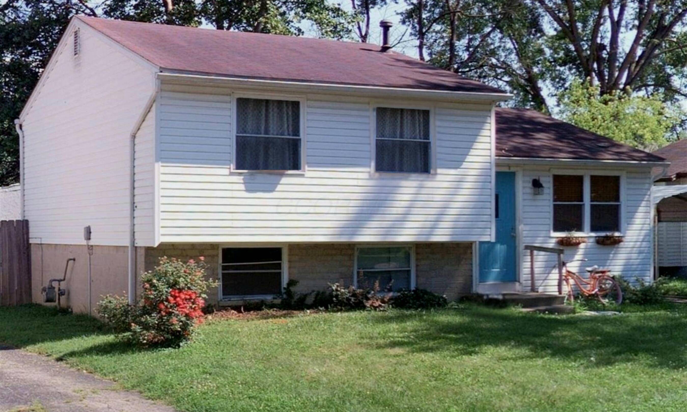 3341 Robin Hill Court, Columbus, OH 43223