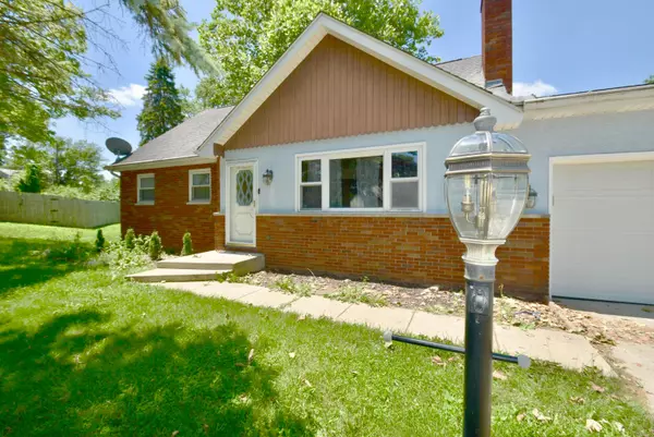 Columbus, OH 43228,3728 Greenock Court