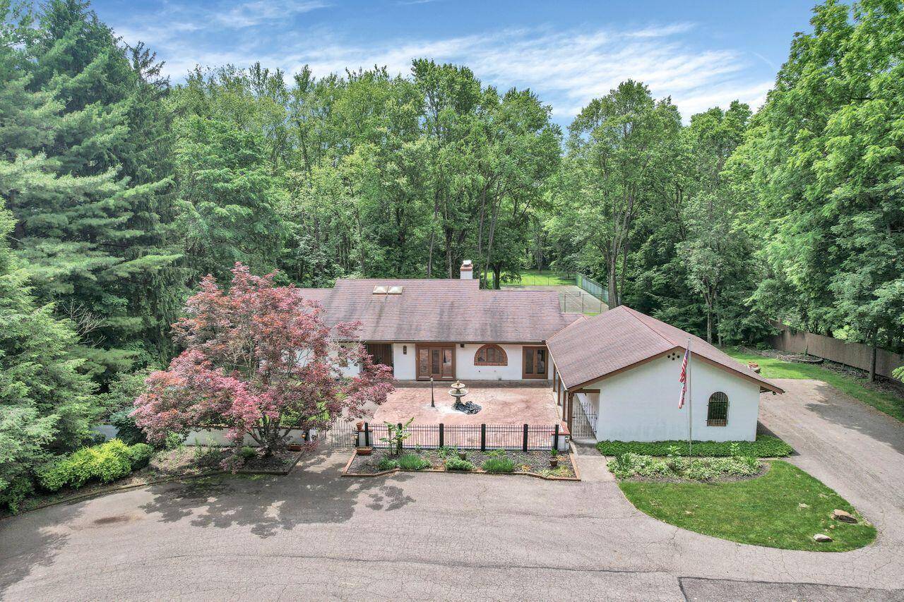 71 Denison Drive, Granville, OH 43023