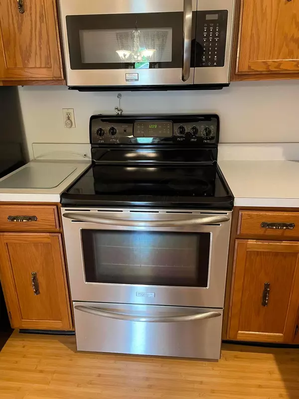 Columbus, OH 43235,7581 Toweron Lane