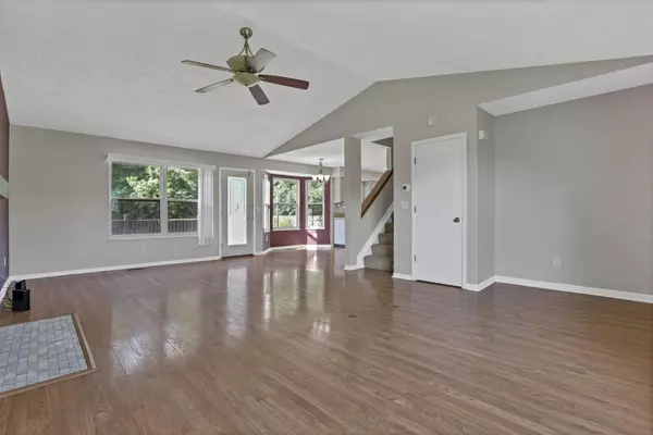 Canal Winchester, OH 43110,6560 Winbarr Way