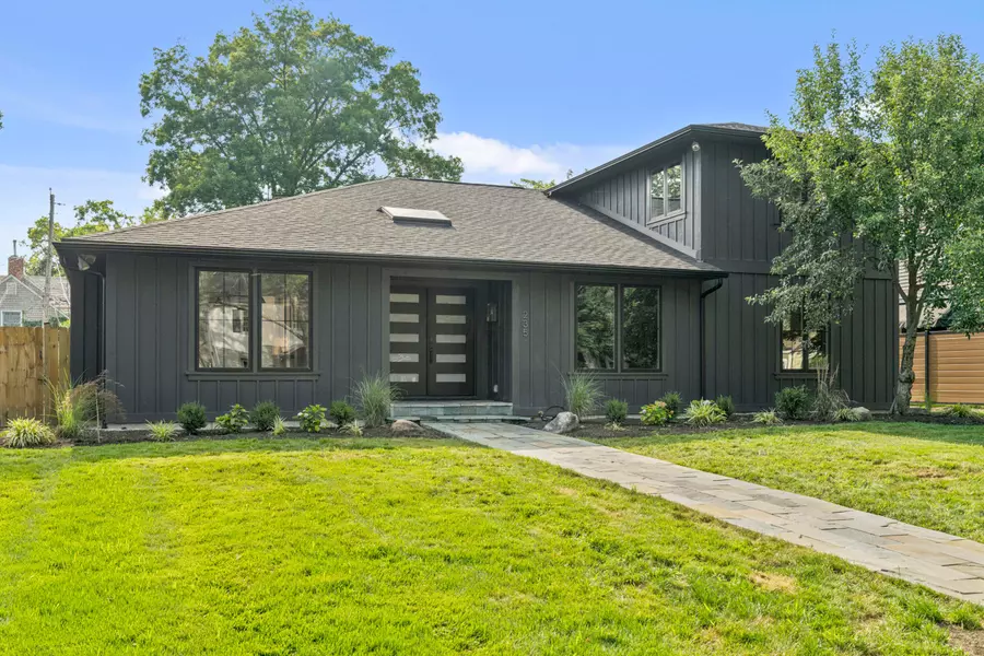 235 S Stanwood Road, Columbus, OH 43209