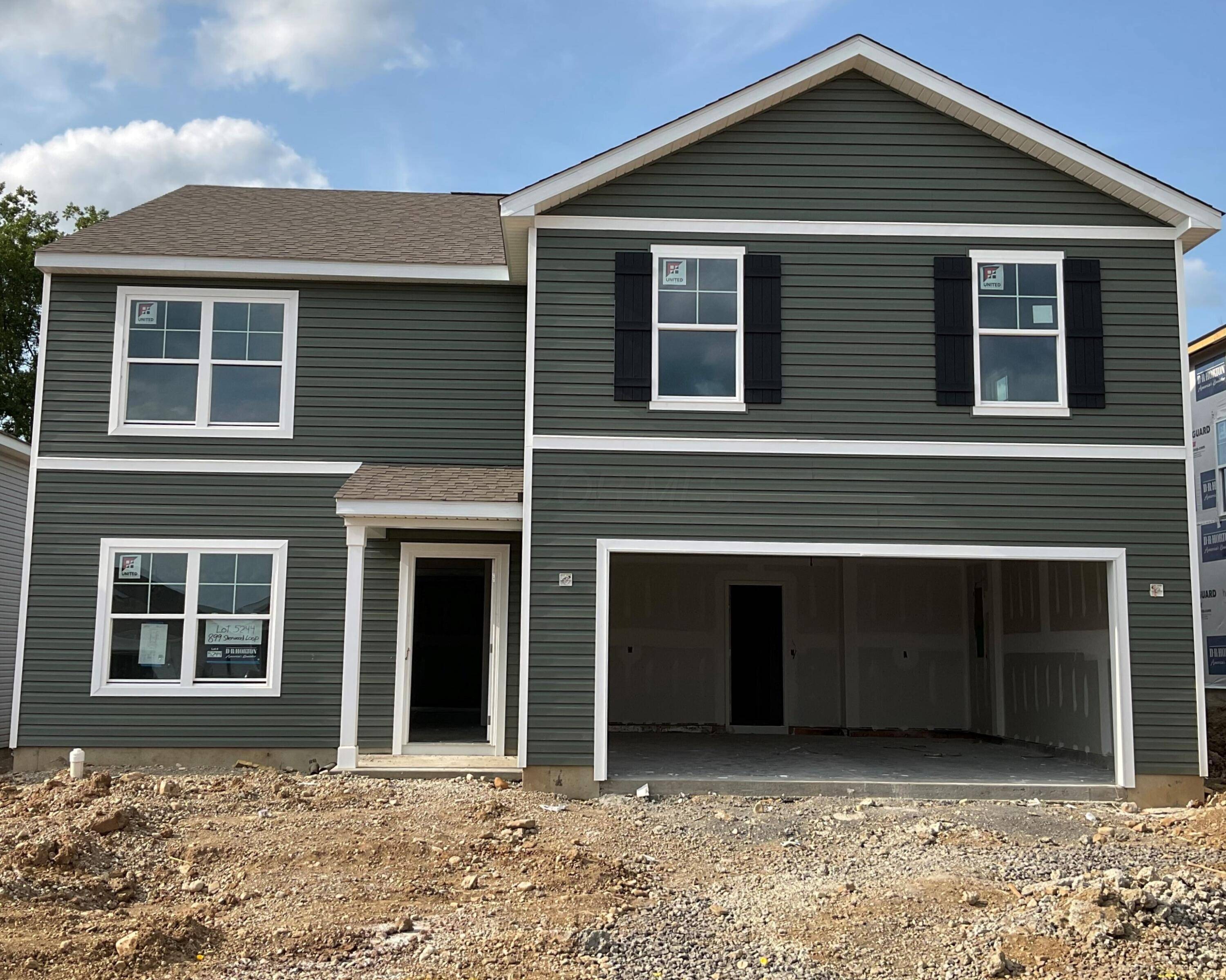 899 Sherwood Loop, Bellefontaine, OH 43311