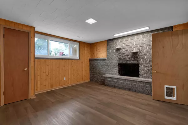 Columbus, OH 43228,3855 Halsey Place