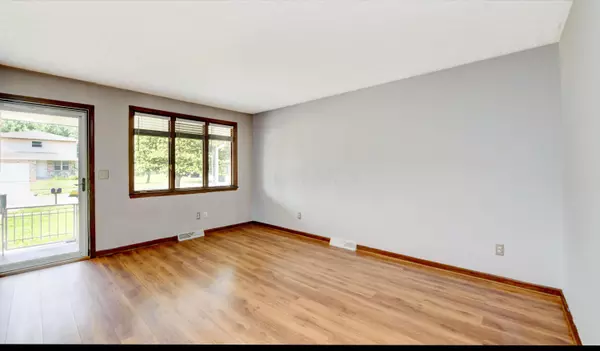 Columbus, OH 43231,27612763 Blendon Woods Boulevard