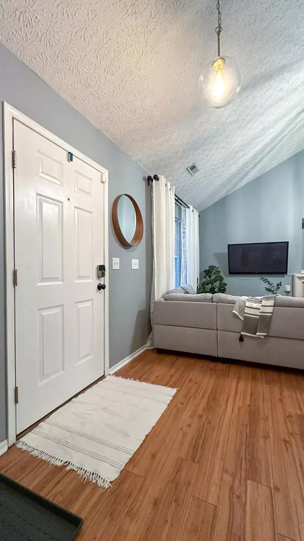 Columbus, OH 43240,8271 Carano Way