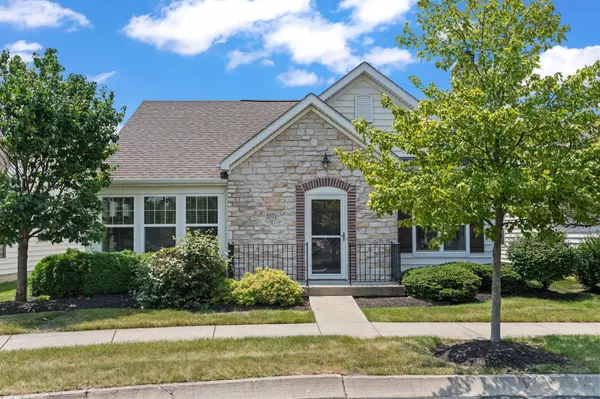 Dublin, OH 43016,5571 Tumbling Creek Drive #52