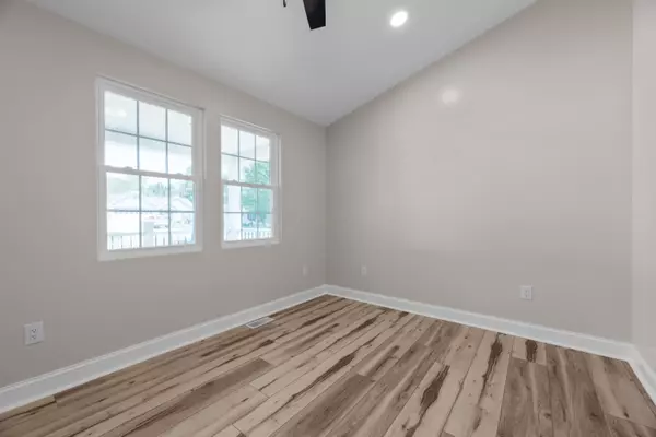 Howard, OH 43028,173 Lakeview Heights Drive