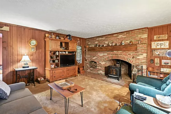 Edison, OH 43320,1994 County Road 61