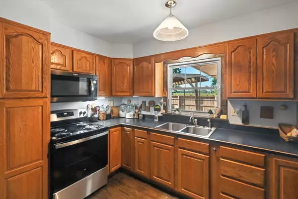 Edison, OH 43320,1994 County Road 61