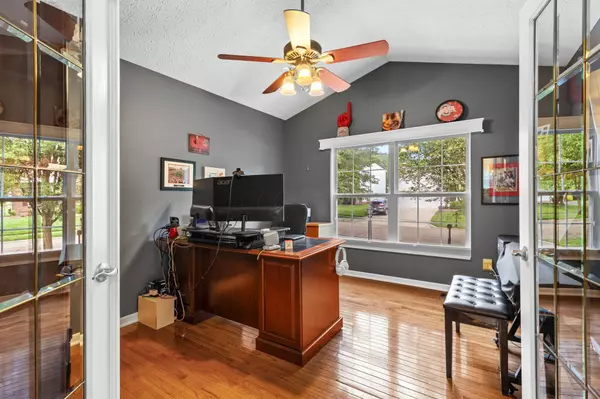 New Albany, OH 43054,1271 Fareharm Drive